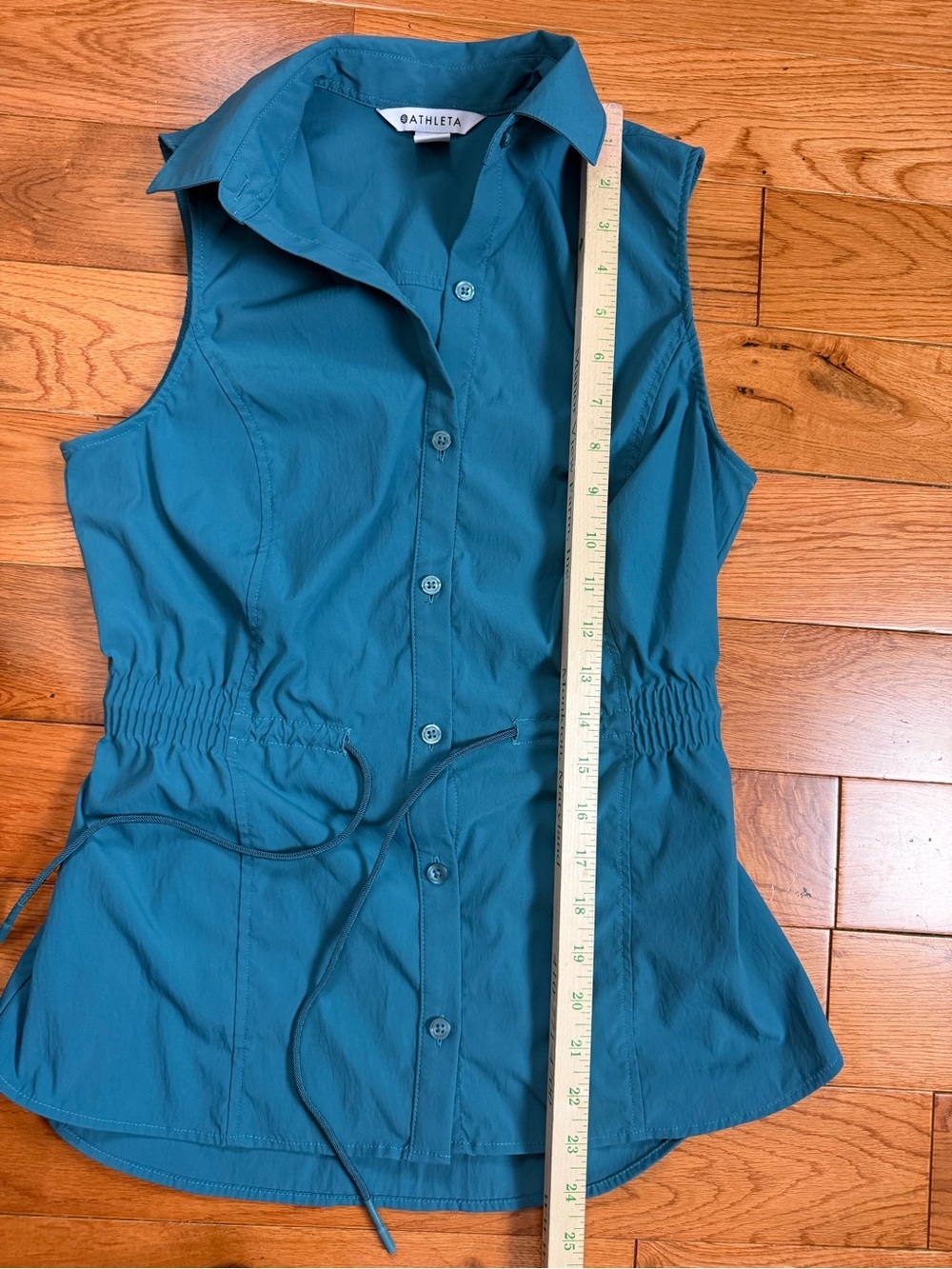 Athleta Levitate Poplin Button-Up Sleeveless Top NWOT - Picture 7 of 7
